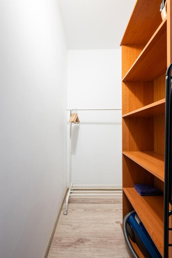 9Th Floor City View Apartment Varsavia Esterno foto