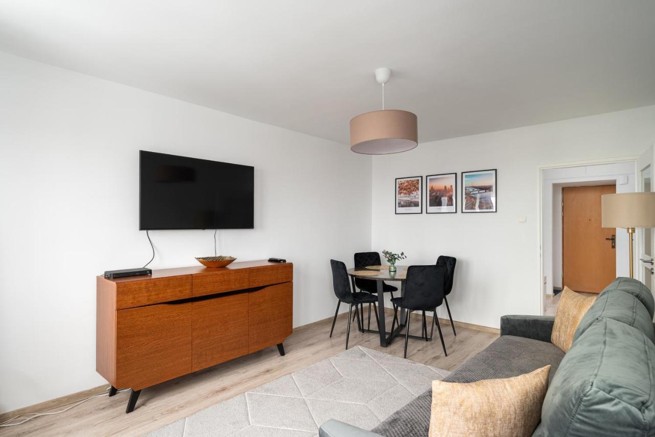 9Th Floor City View Apartment Varsavia Esterno foto